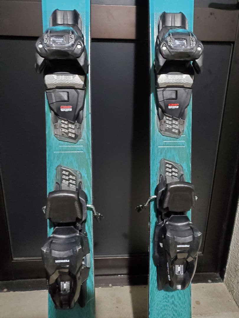 フォルクル ・オールマウンテン パウダー「ブレイズ８２」173ｃｍ