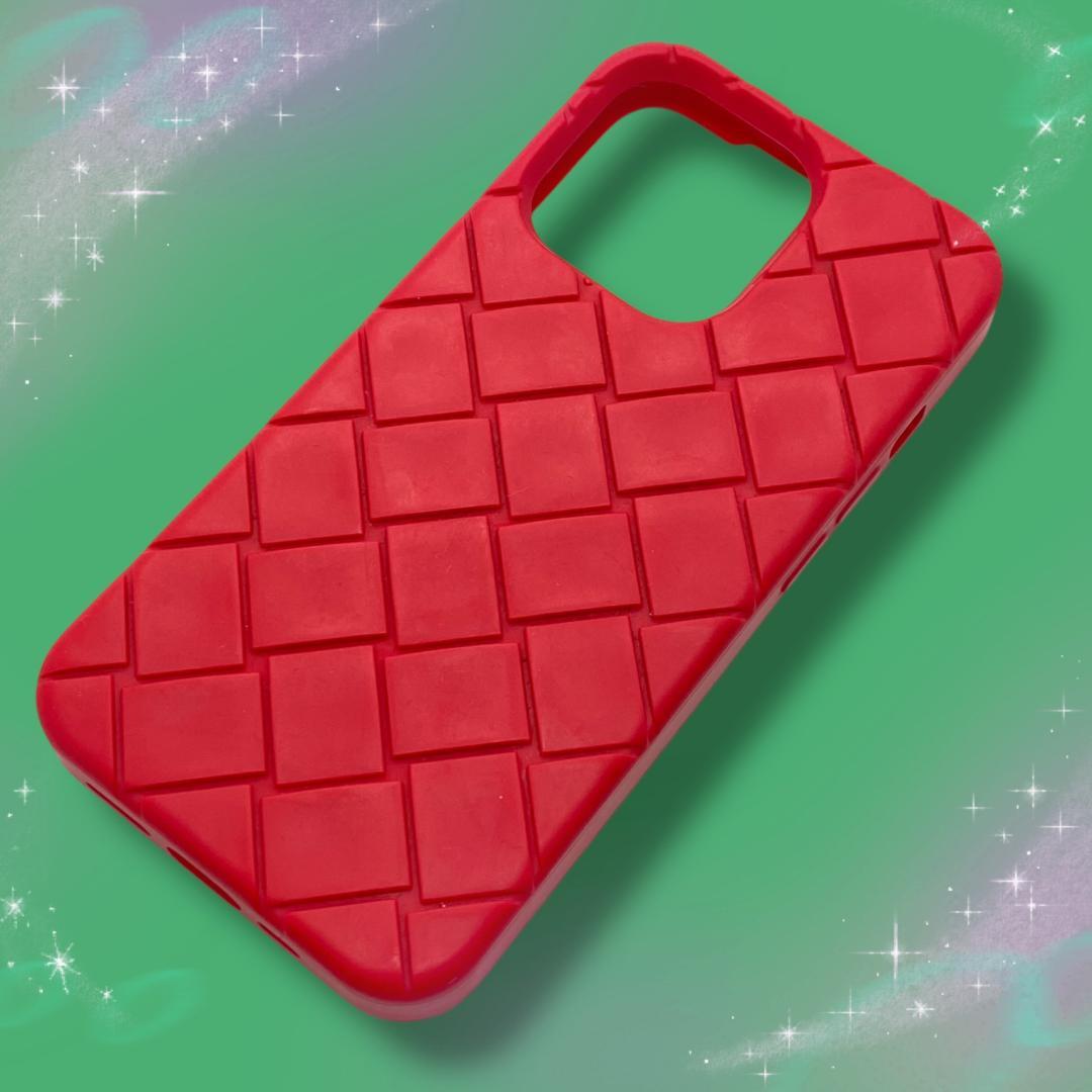 《美品》ボッテガヴェネタ　イントレチャート　iPhoneケース　13Pro用