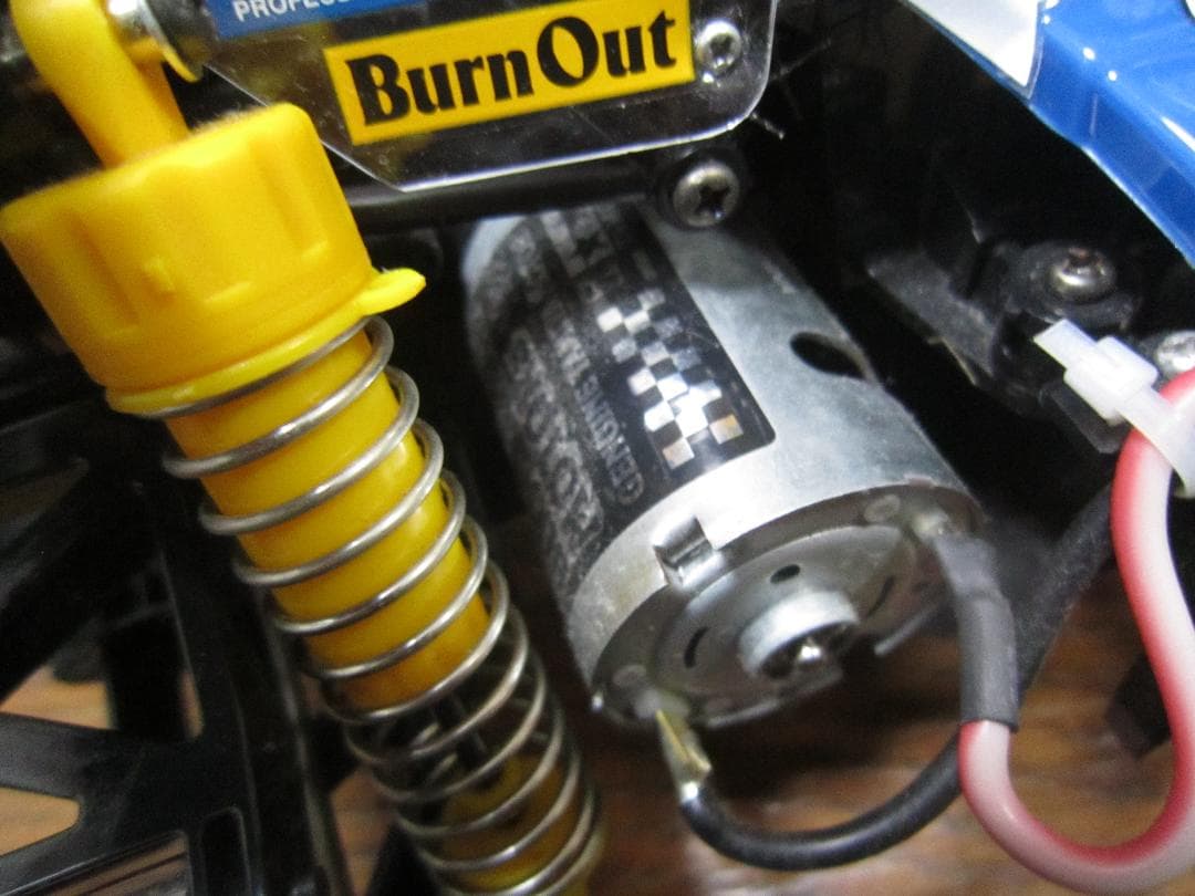 そうけんパパ 新品1/10タミヤホットショットⅡブロックヘッドモータース