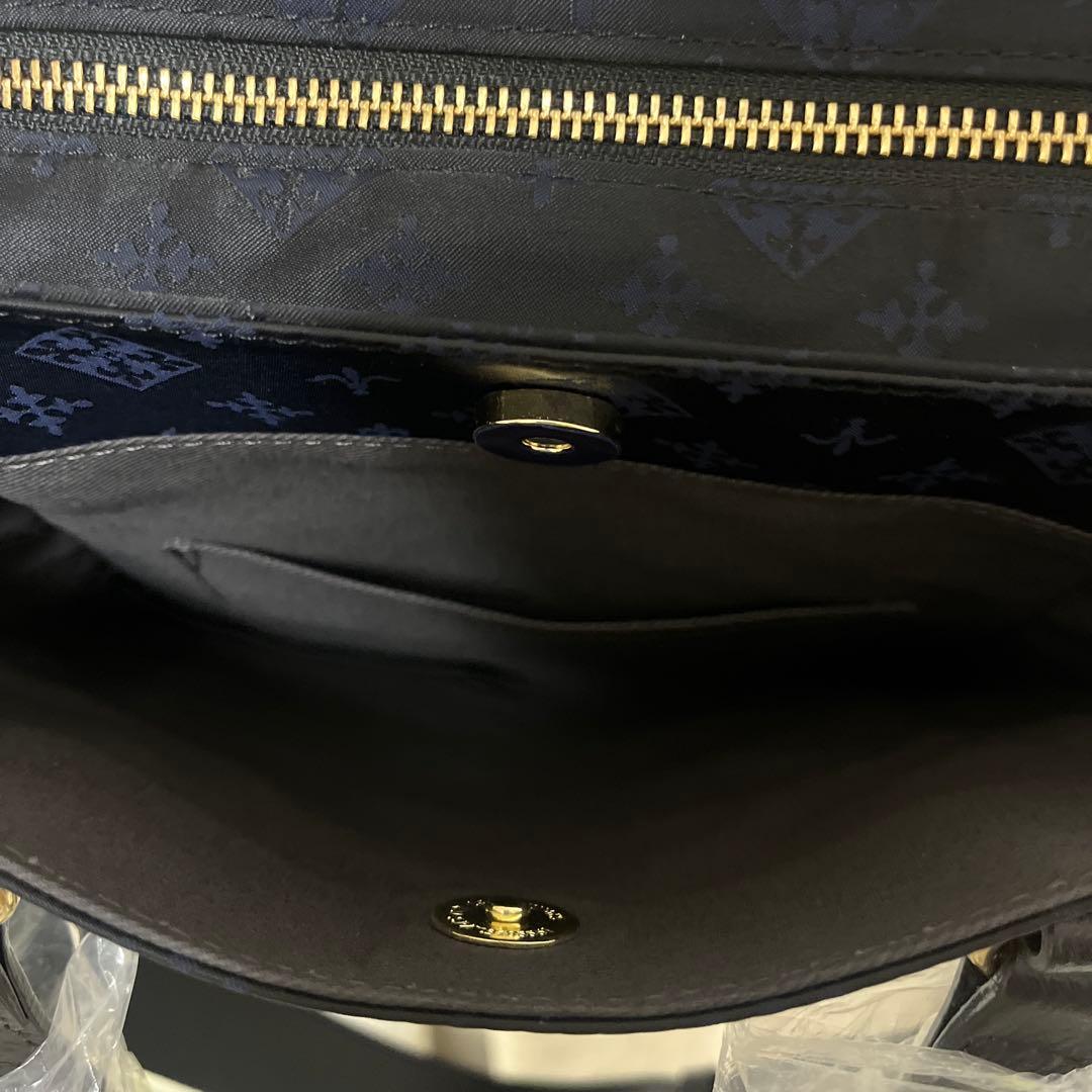 新品ラシット 今期[B5サイズ対応］ポケット多数三層構造お仕事2wayバッグ