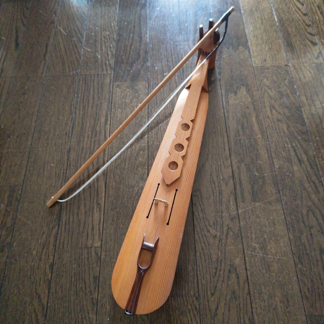 ケメンチェ　民族楽器