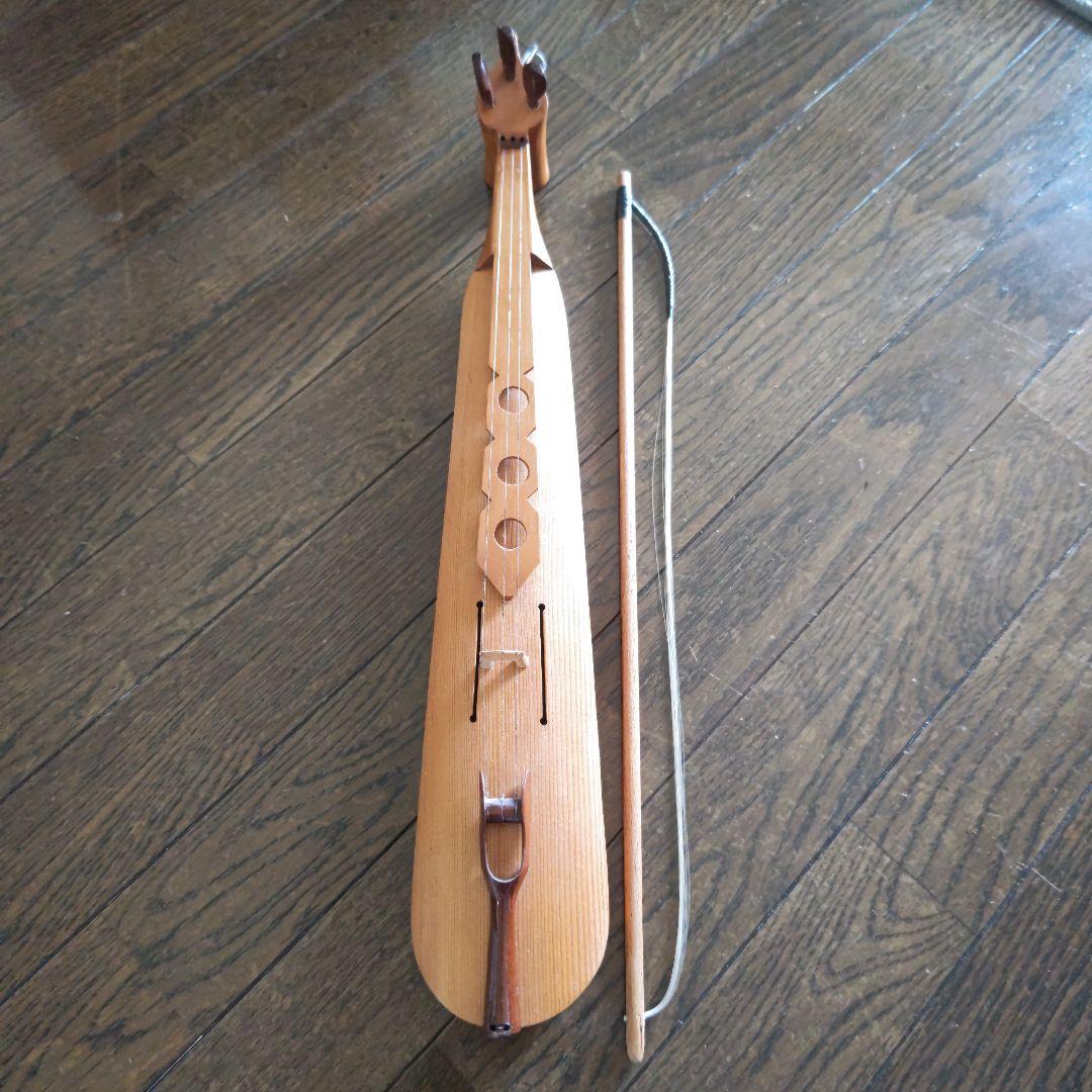 ケメンチェ　民族楽器