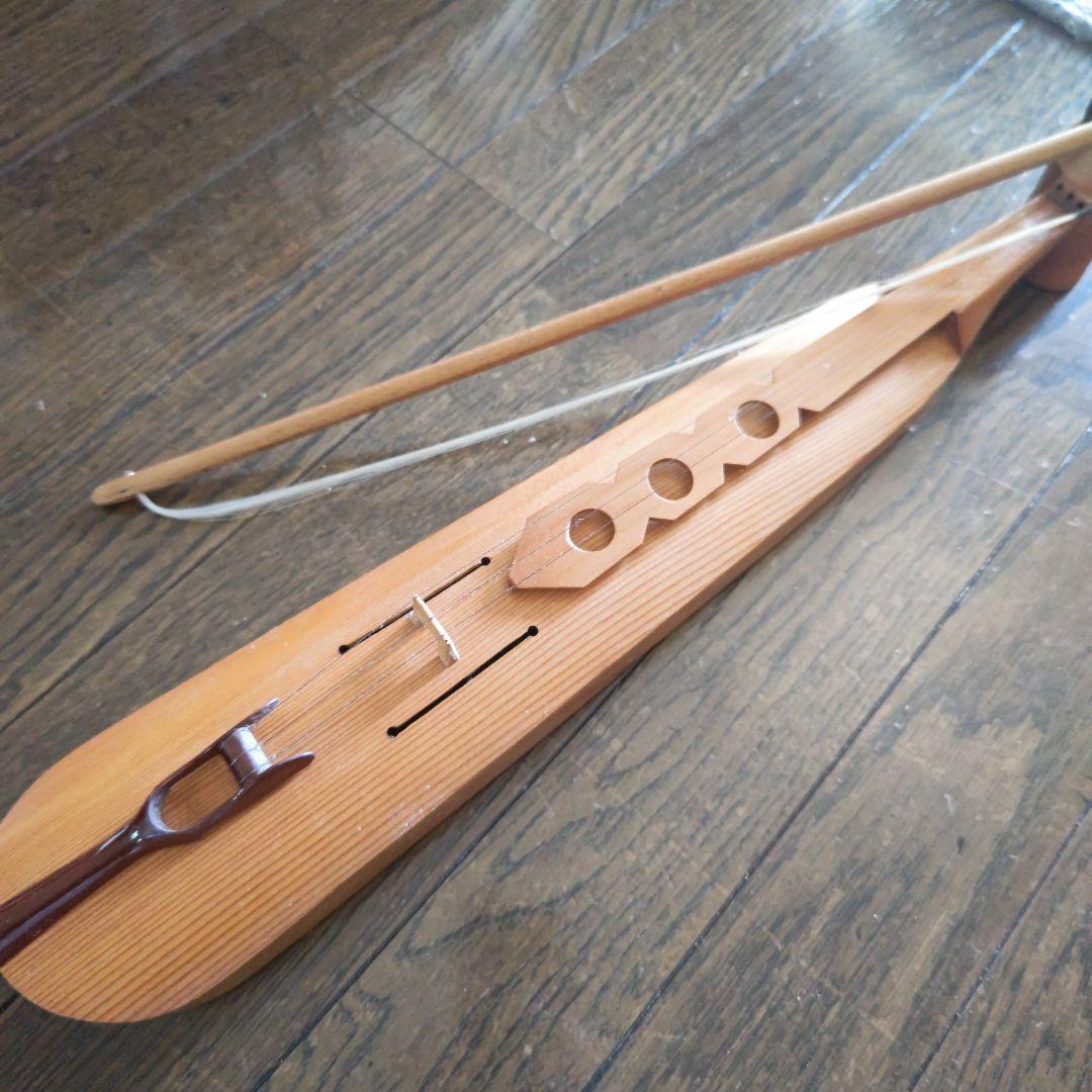 ケメンチェ　民族楽器