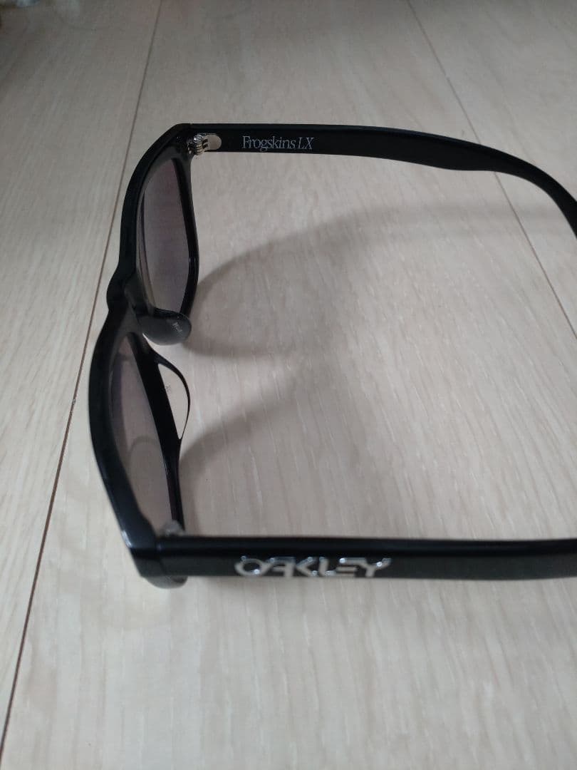 オークリー　フロッグスキン　タレックス偏光レンズ