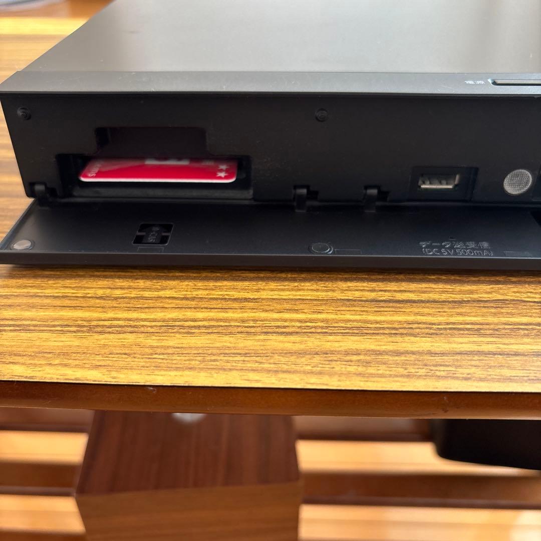 シャープ　AQUOS ブルーレイディスクレコーダー2BーC05CW1