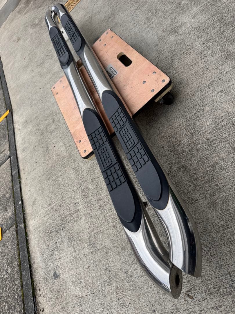 フォード エクスプローラー 2011-14年用 ランニングボード サイドステップ