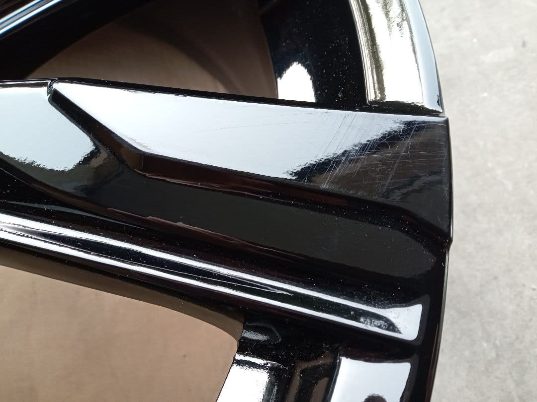 クラウンスポーツ純正ホイール　１本