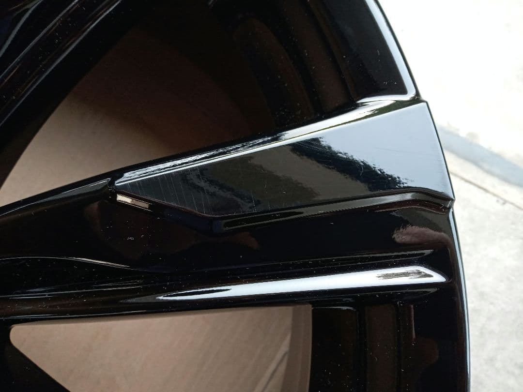 クラウンスポーツ純正ホイール　１本