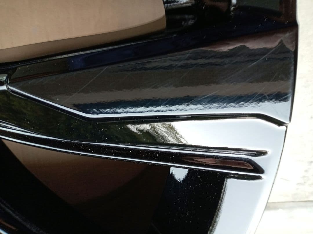 クラウンスポーツ純正ホイール　１本