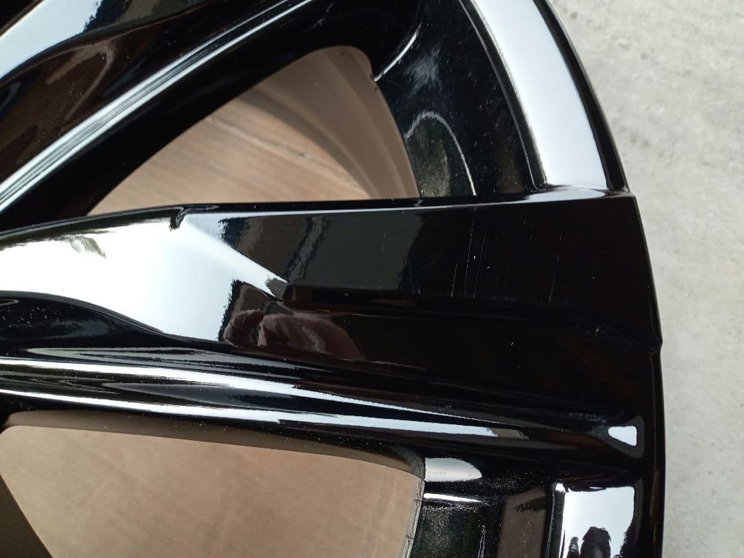 クラウンスポーツ純正ホイール　１本