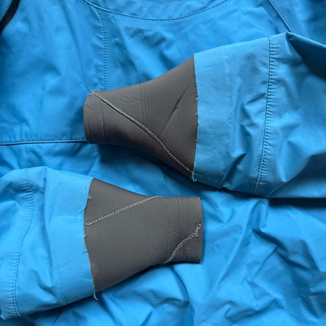 カヤック　モンベルドライスーツ