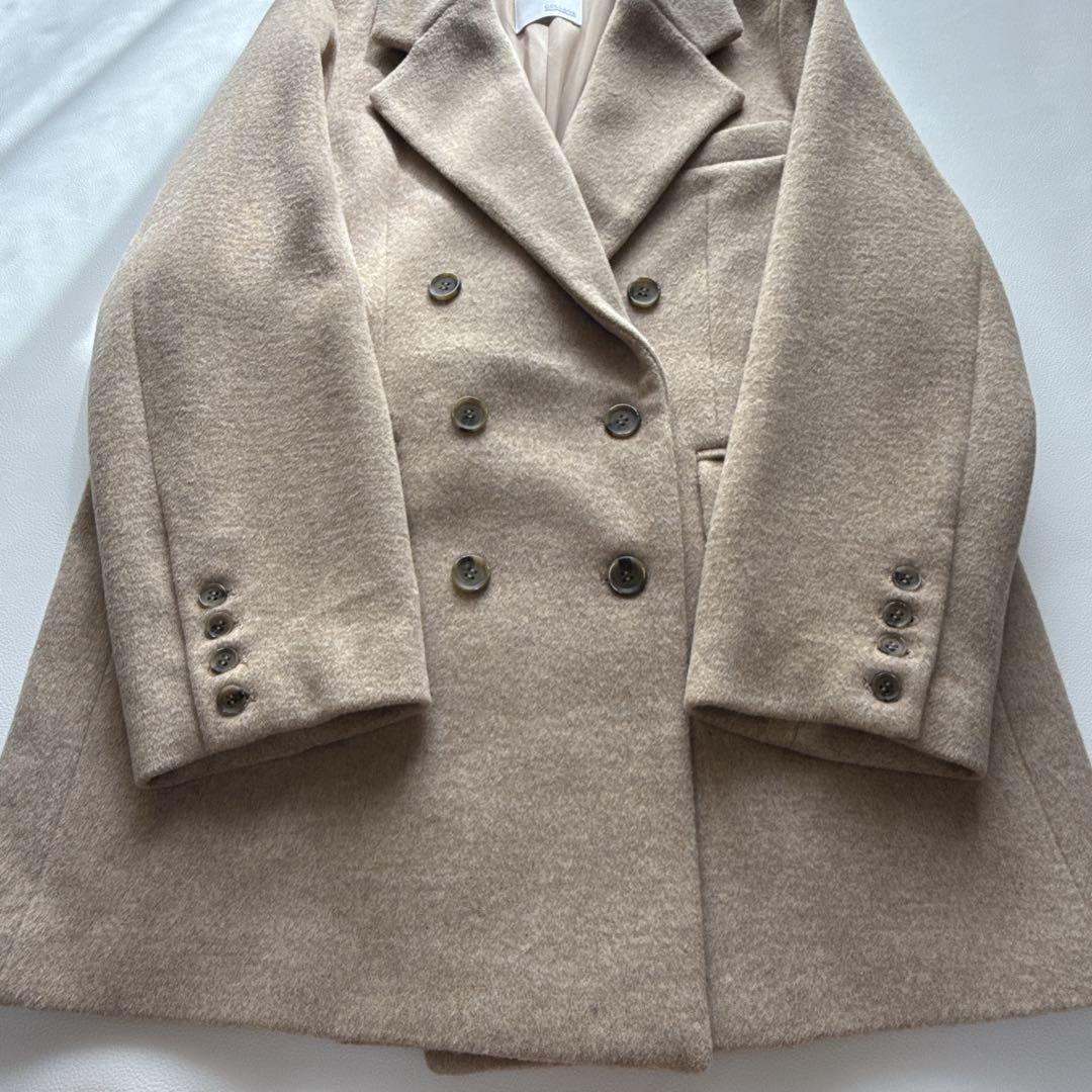 【人気】コラージュガリャルダガランテ ウール混　Pコート 2024年　ベージュ