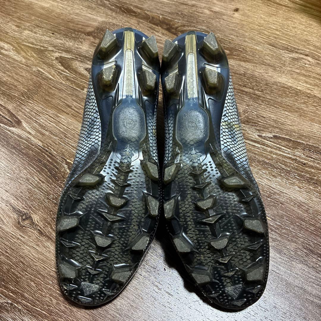 adidas アディゼロf50