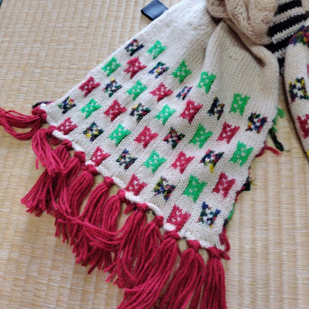 アルベロベロカラフルニットマフラー　刺繍付き