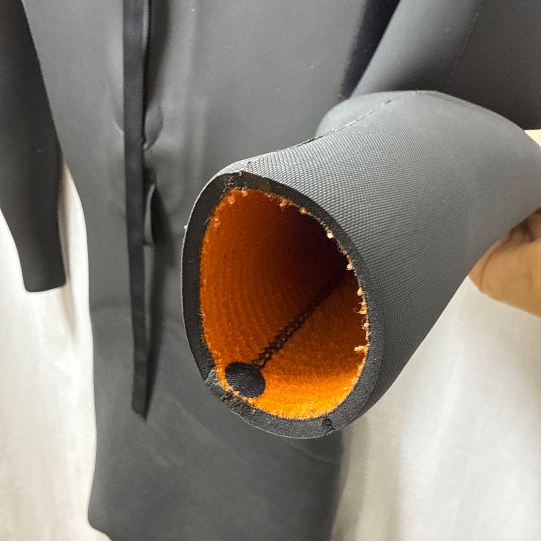 リンコン　セミドライウェットスーツ5×3mm