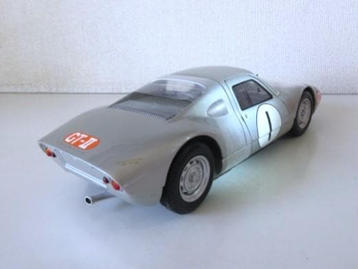 特価 MINICHAMPS 1/18 ポルシェ 904 カレラ GTS 日本GP