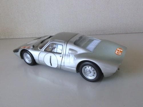 特価 MINICHAMPS 1/18 ポルシェ 904 カレラ GTS 日本GP