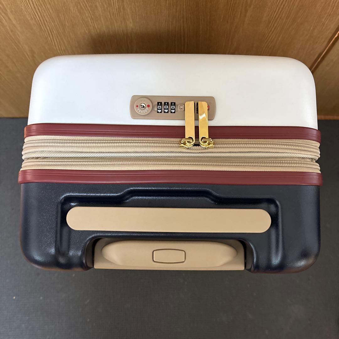 【moz】 キャリーケース ホワイト/ネイビー