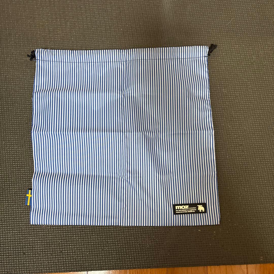 【moz】 キャリーケース ホワイト/ネイビー