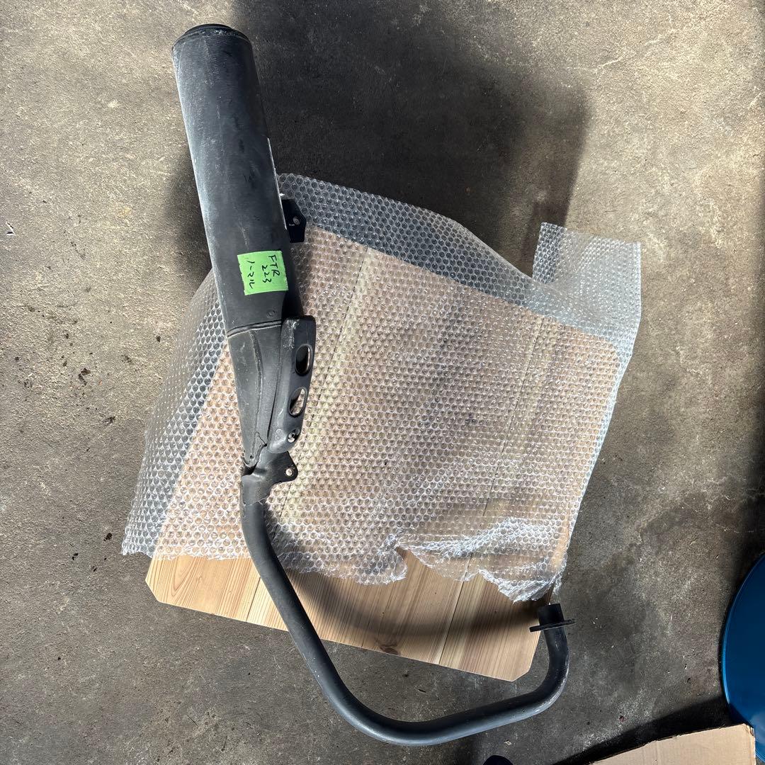 ホンダFTR223 ノーマルマフラー