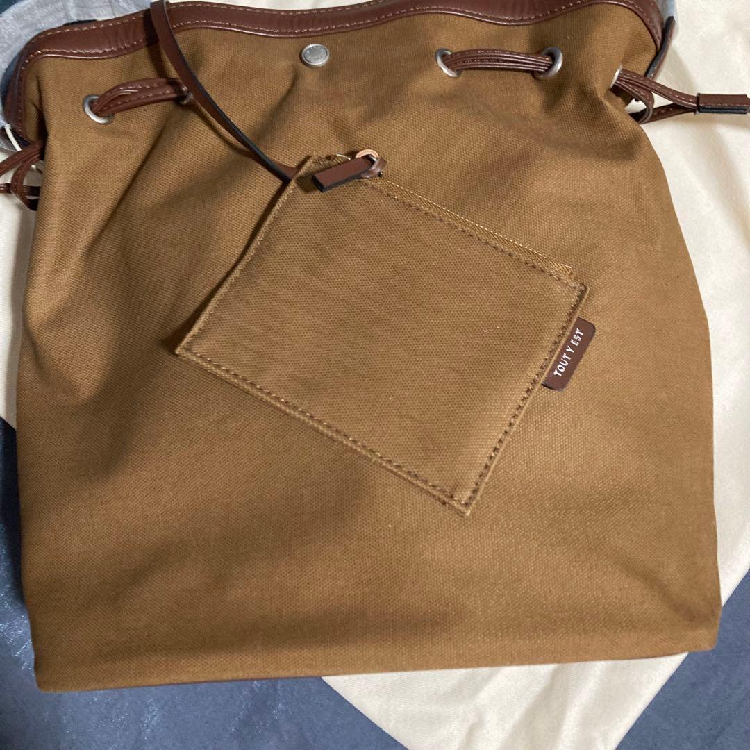 TOUT Y EST ブラウン トートバッグ