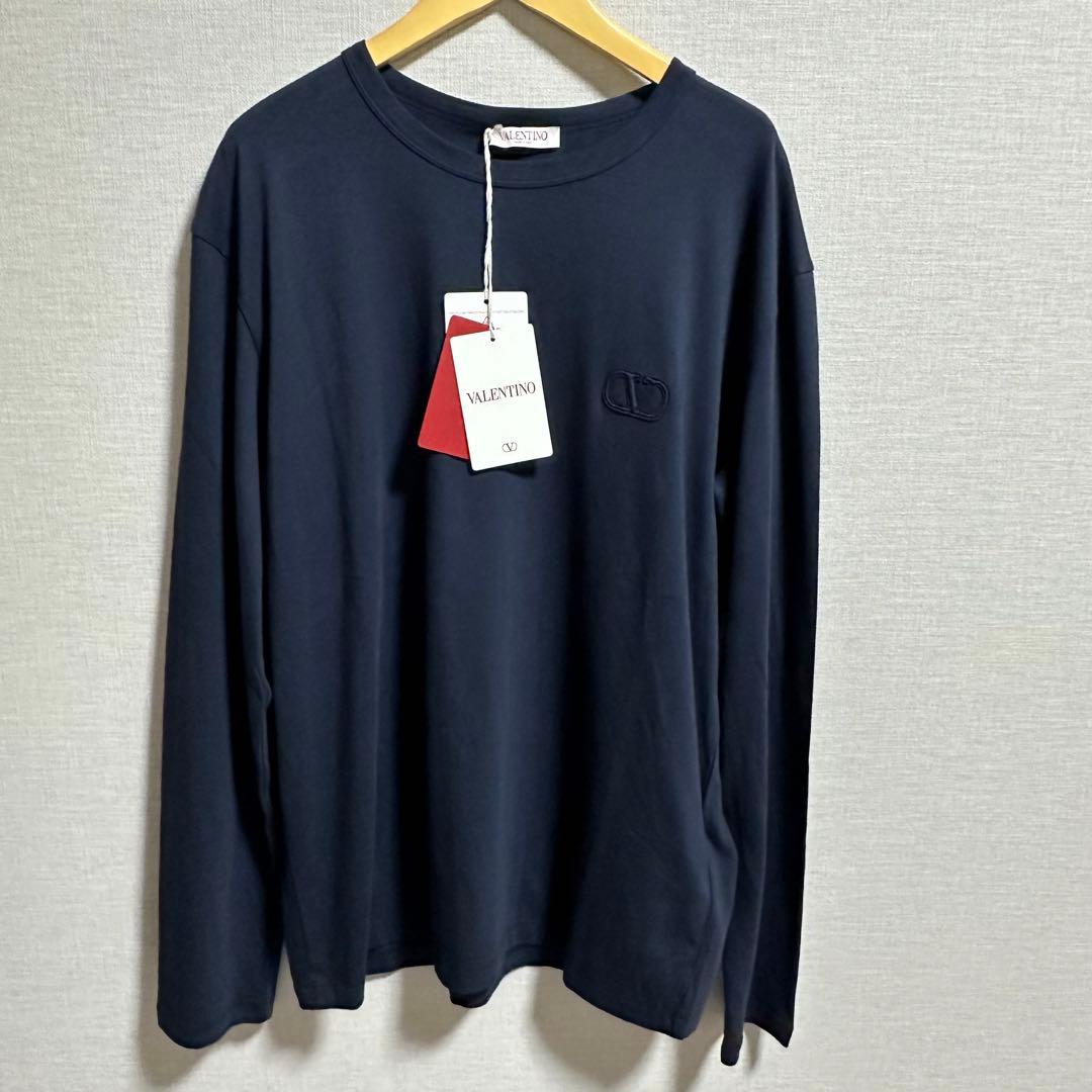 新品タグ付き★ヴァレンティノ Vロゴ ロングスリーブ Tシャツ M 長袖ロンT