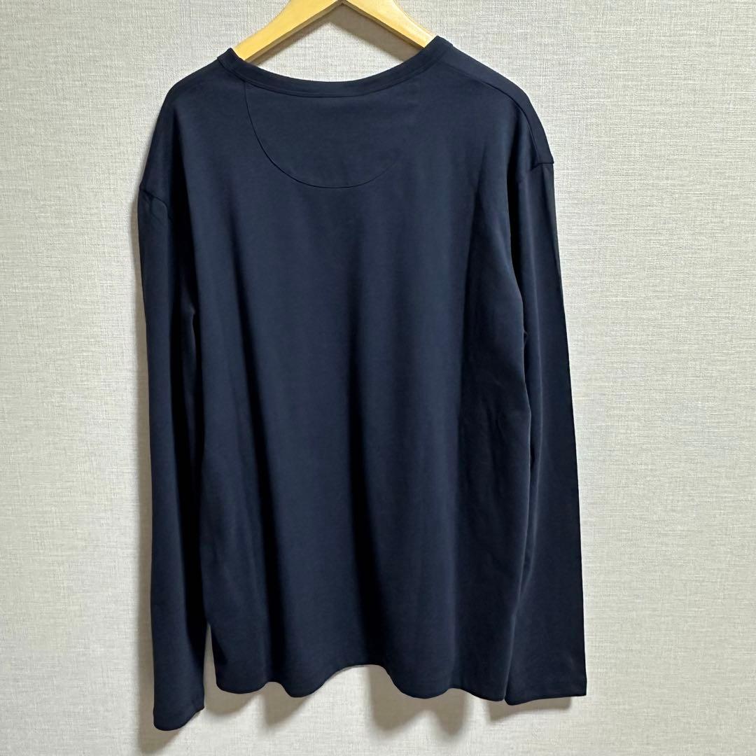 新品タグ付き★ヴァレンティノ Vロゴ ロングスリーブ Tシャツ M 長袖ロンT
