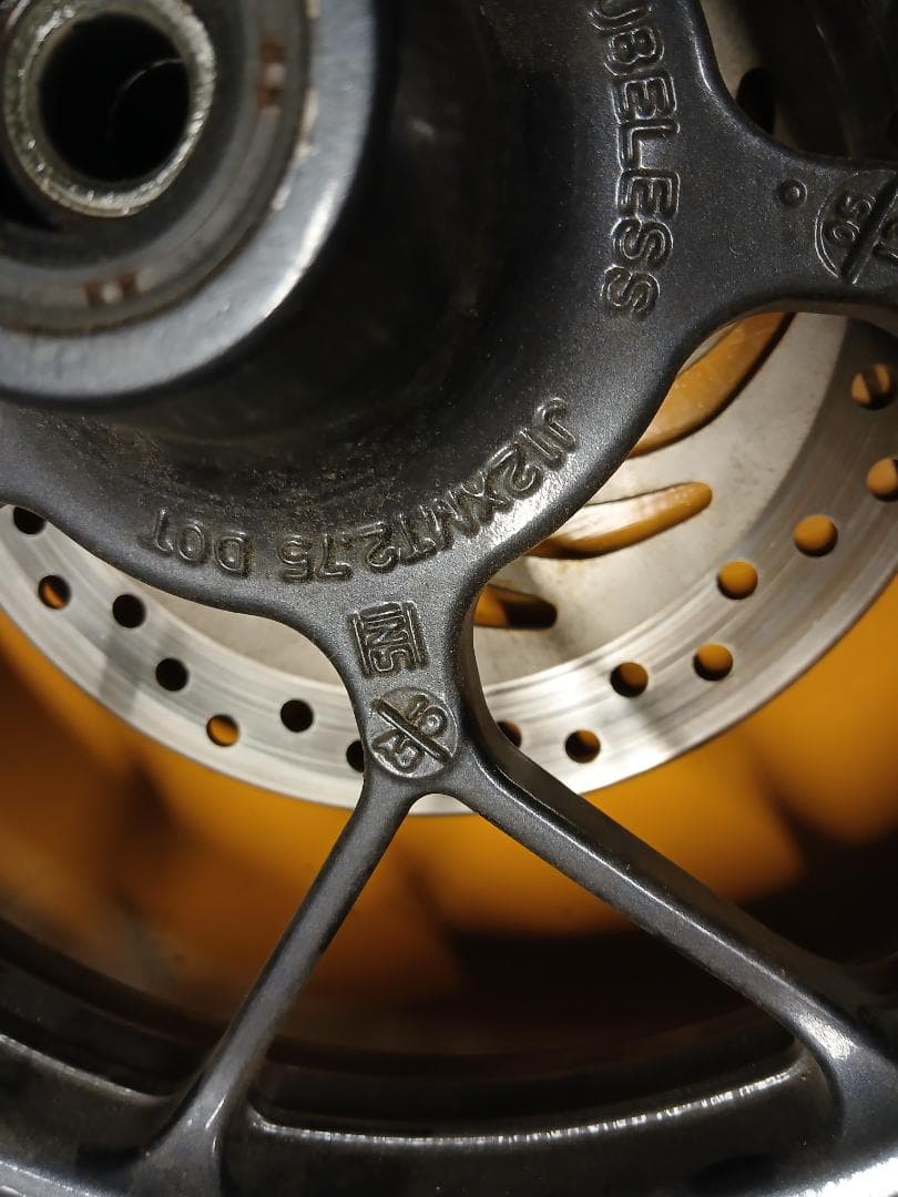 ズーマー タイヤホイールフォークセット