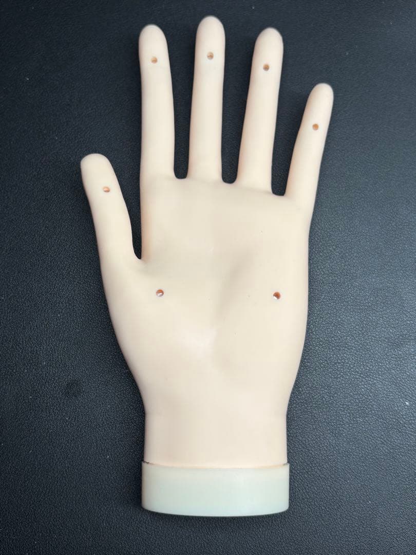 シリコン ネイル　ハンドくん　検定用ハンド　練習用手モデル