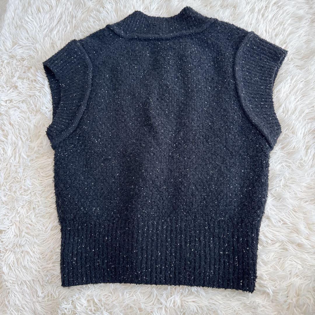 美品 curensology　ツイーディヤーンニットベスト　黒　カレンソロジー