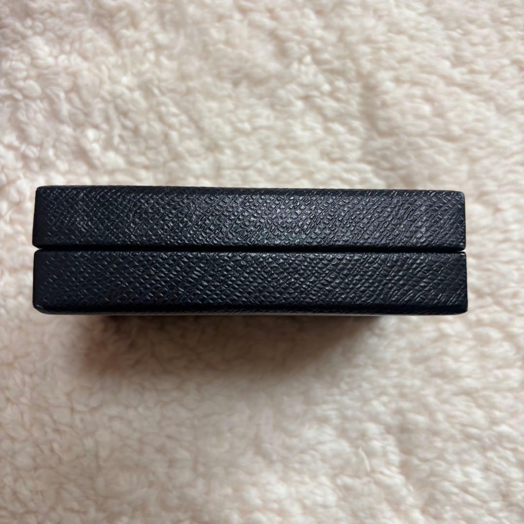 【極美品】プラダ PRADA 6連キーケース サフィアーノ 三角プレート 黒