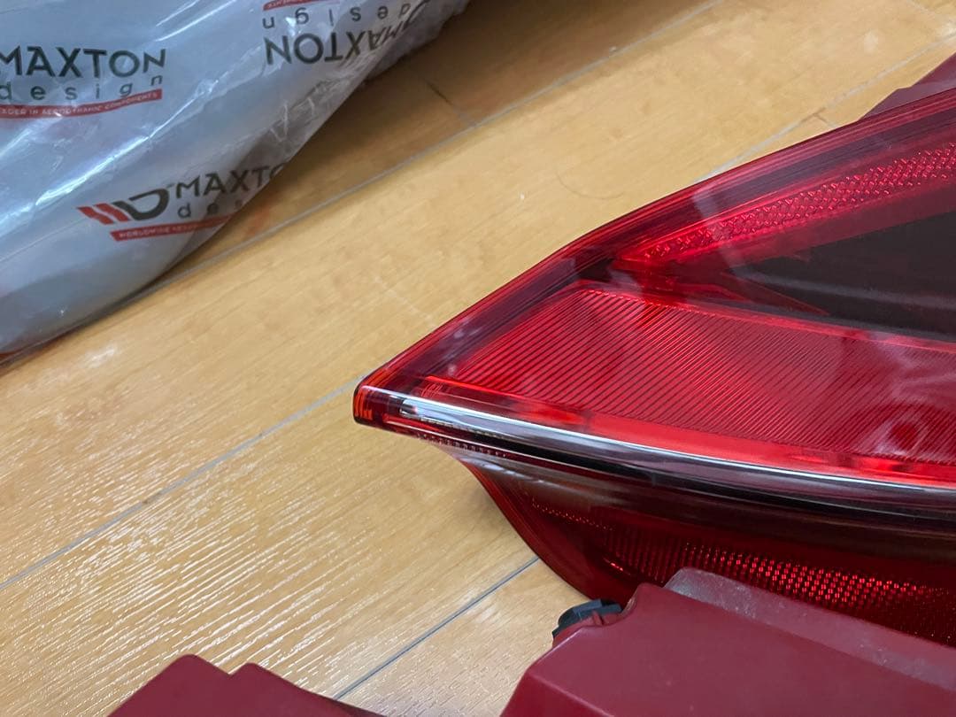 ポルシェ 981ケイマン 純正テールライト 点灯確認済み