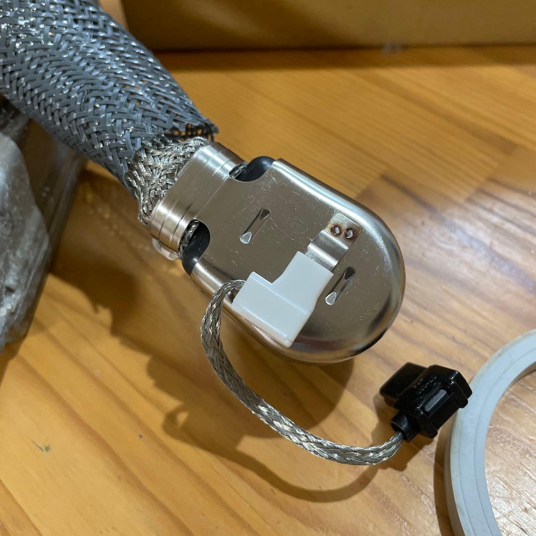 日野自動車　プロフィア　ヘッドランプバラスト厚いタイプ　中古品　美品