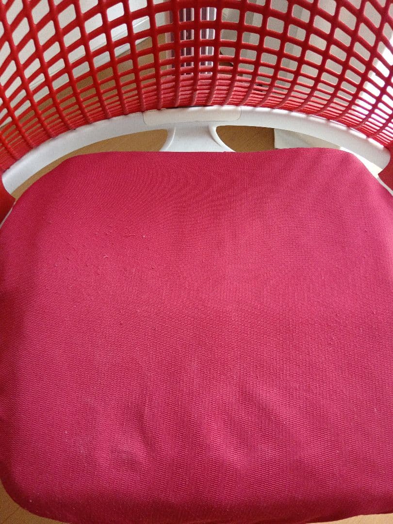 （最終値下げ） Herman Millerセイルチェア 　ホワイト＆レッド