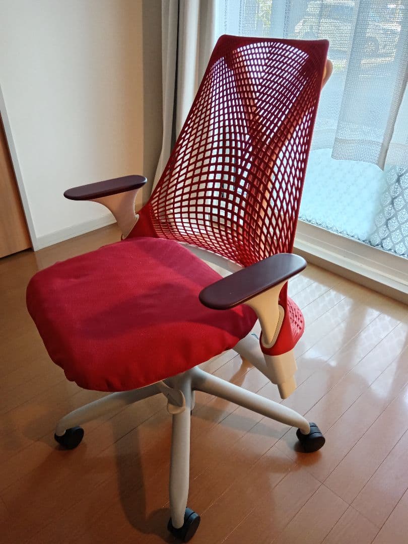 （最終値下げ） Herman Millerセイルチェア 　ホワイト＆レッド
