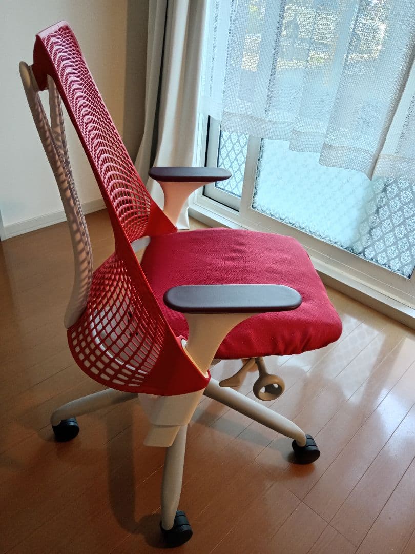 （最終値下げ） Herman Millerセイルチェア 　ホワイト＆レッド