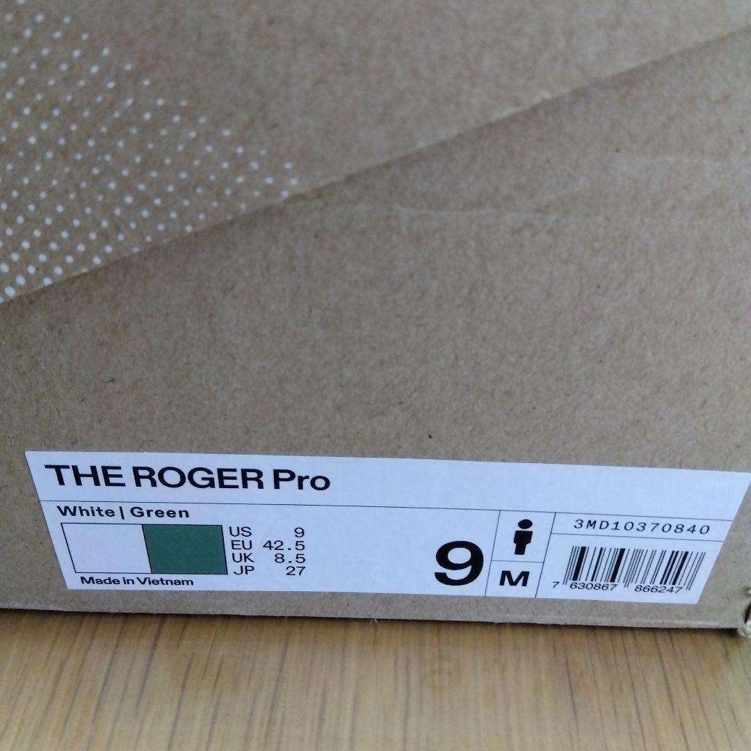 On THE ROGER Pro27センチ ホワイト/グリーン