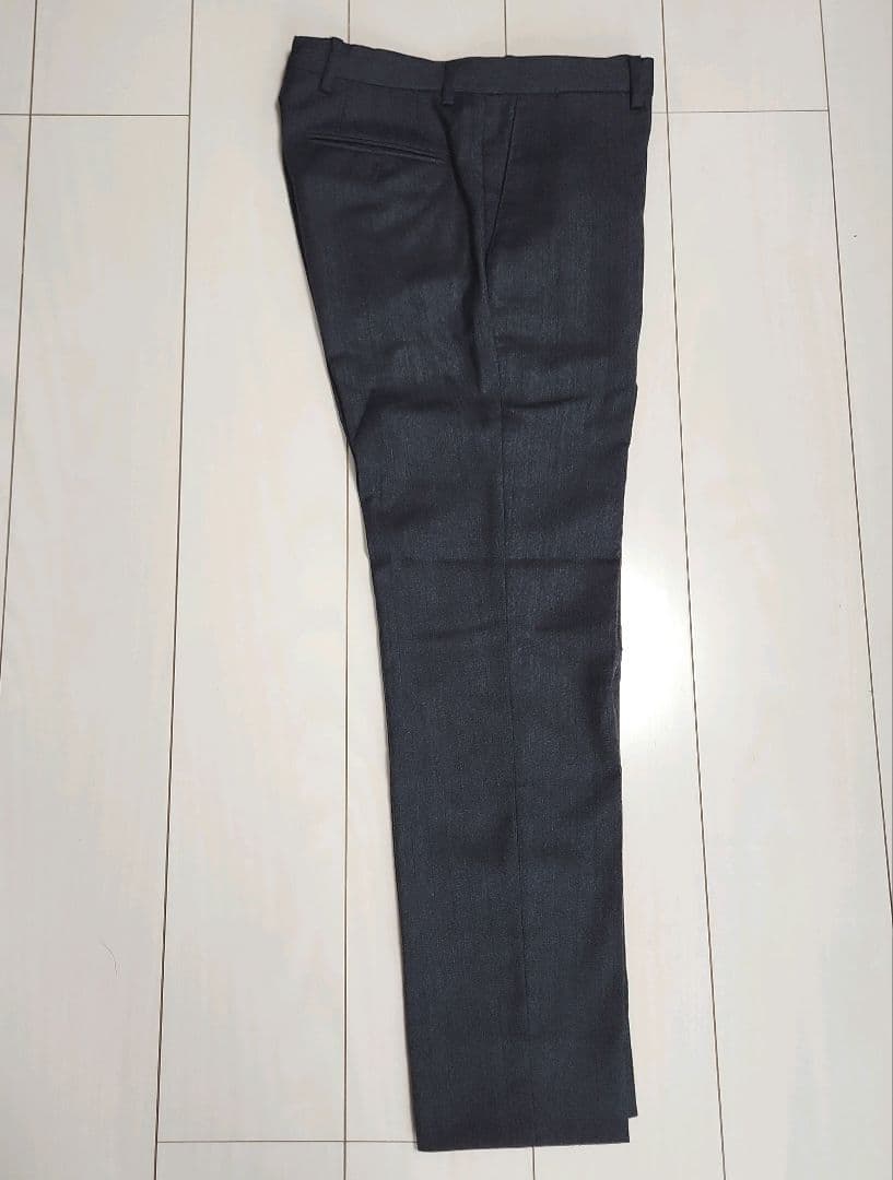 【イタリア購入品】LARDINI グレー スーツ サイズ46（数回着用）