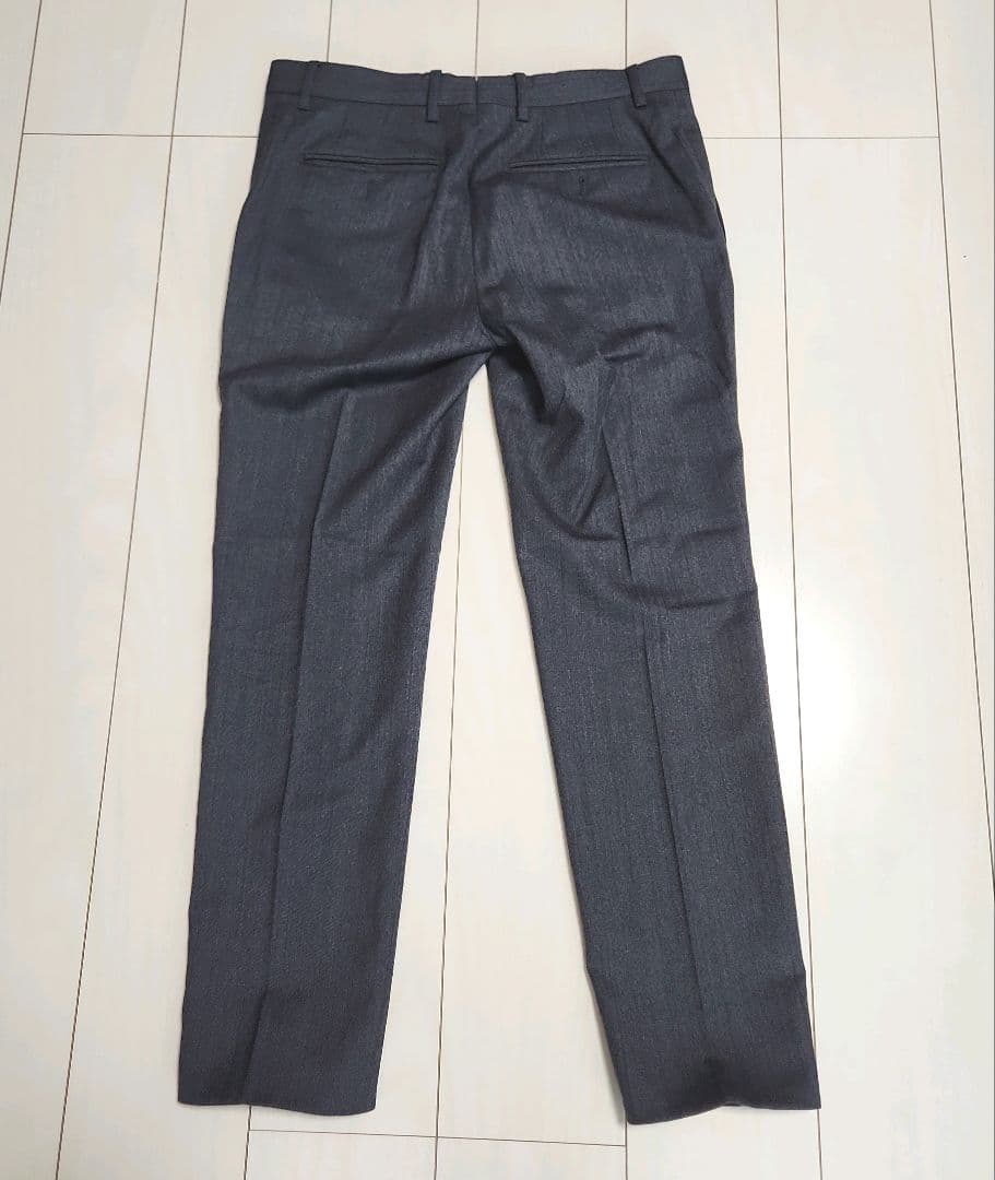 【イタリア購入品】LARDINI グレー スーツ サイズ46（数回着用）