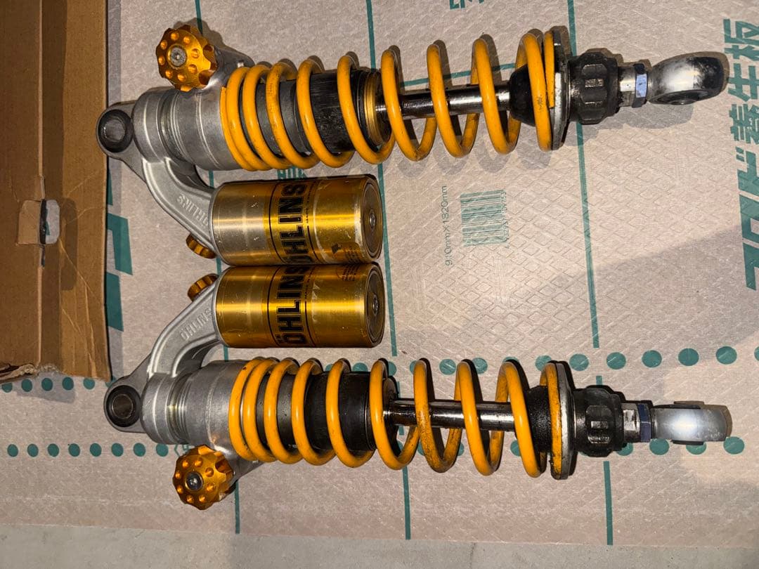 OHLINS ダブルショックサスペンション シルバー/オレンジ　ジャンク品