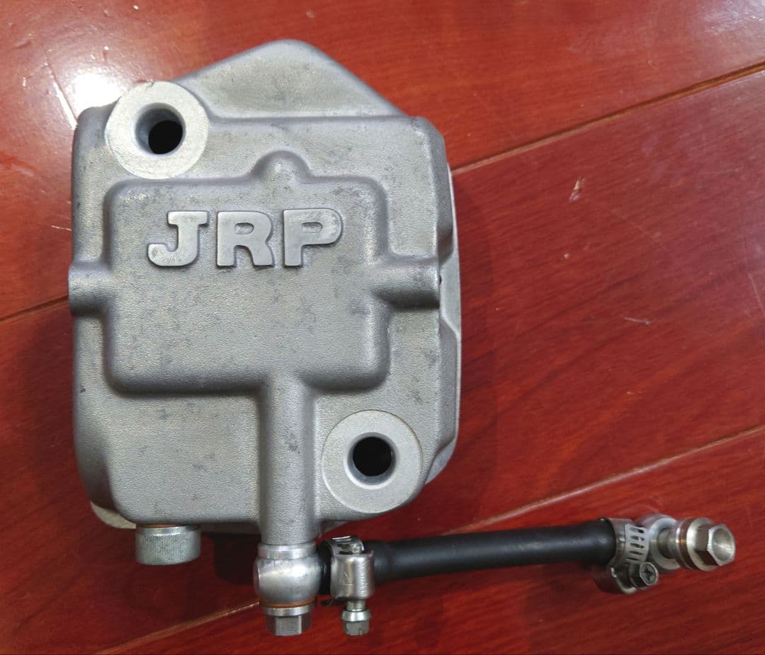 JRP 油冷シリンダーヘッドカバー エイプ XR NSF 廃番