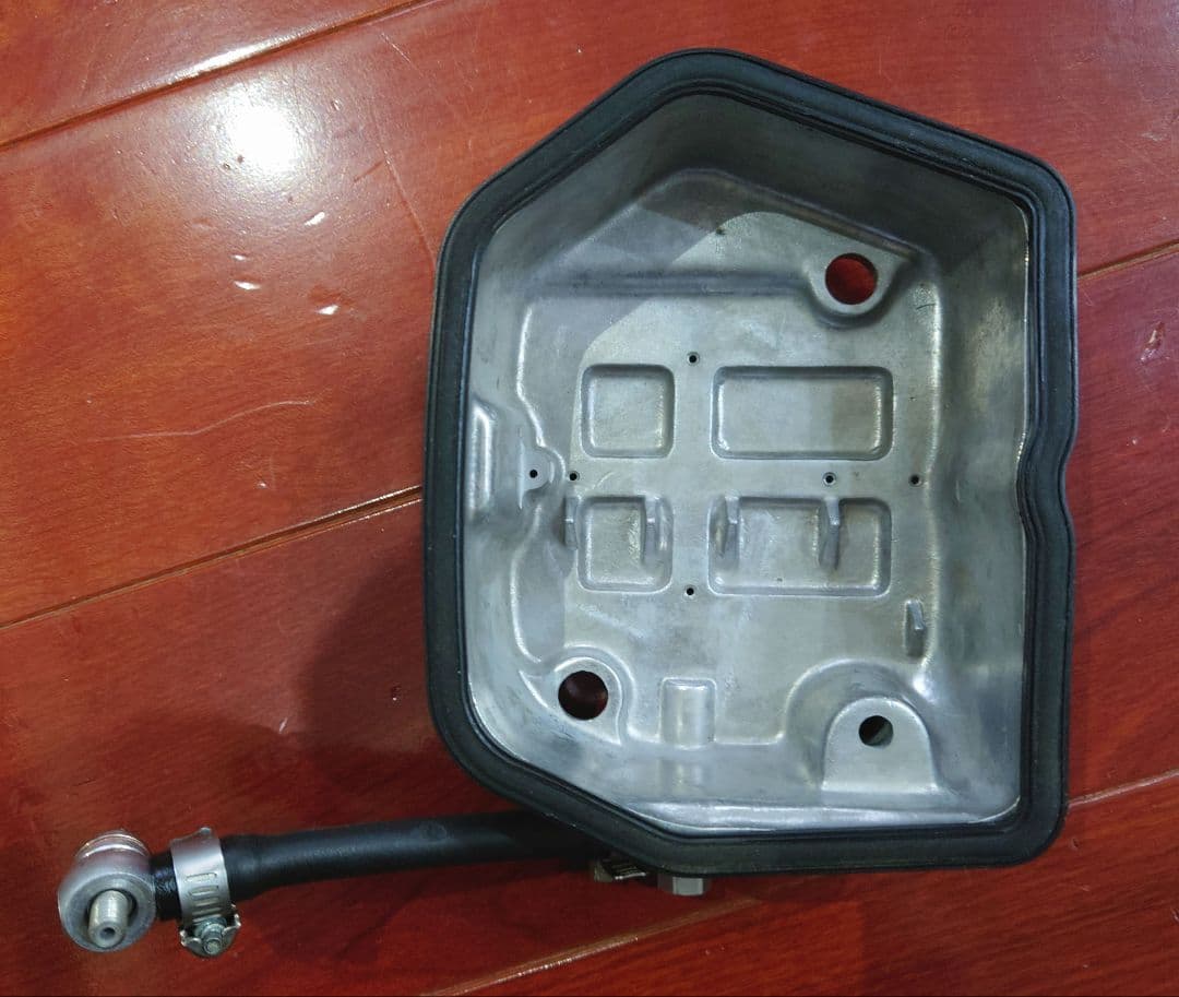 JRP 油冷シリンダーヘッドカバー エイプ XR NSF 廃番