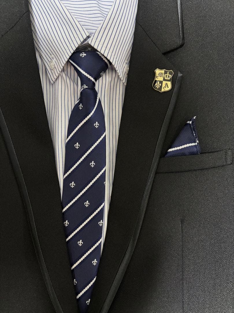 美品！フォーマルスーツ 160キャサリンコテージ卒業式