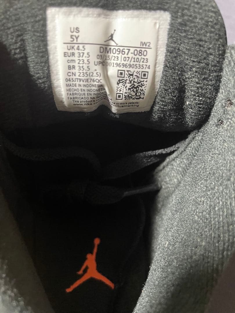 23.5cm ナイキ NIKE エアジョーダン3