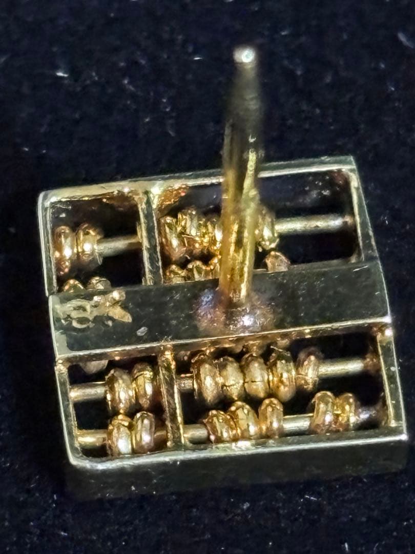 k18シルバーと18K刻印あり 算盤デザイン ネクタイピン
