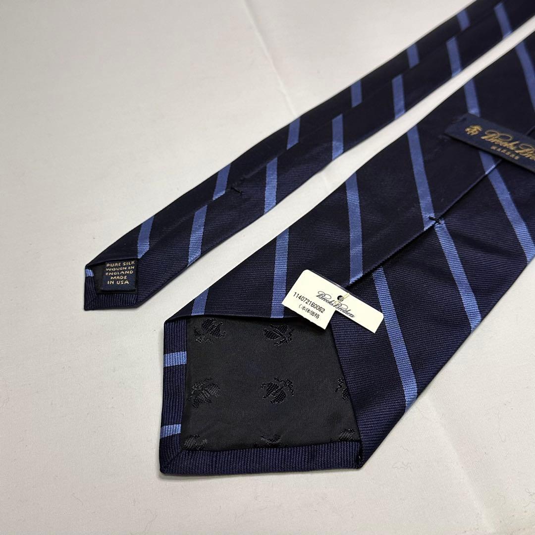 新品タグ付☆ブルックスブラザーズ☆ネクタイ☆ネイビー☆レジメンタル☆688