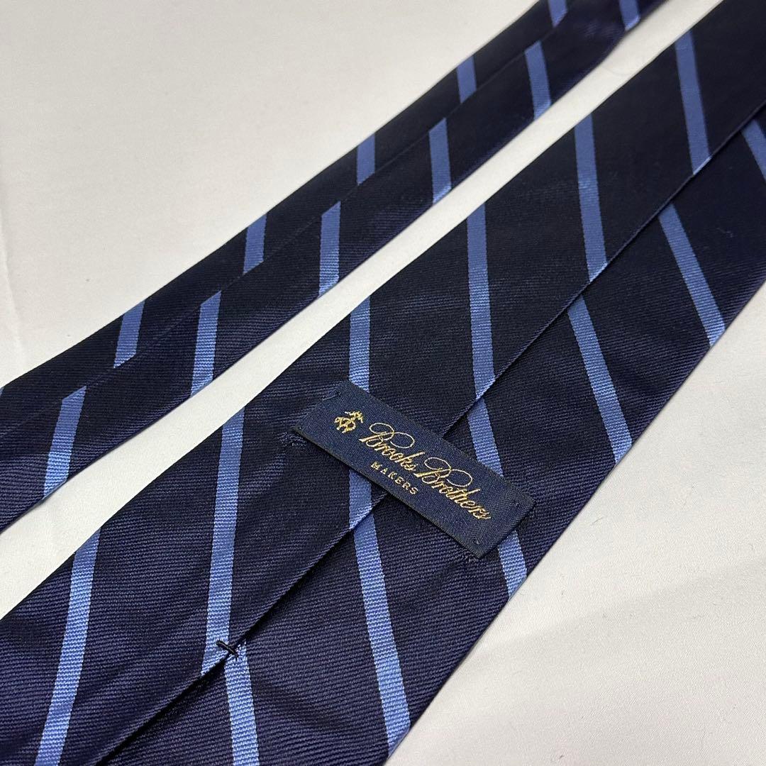 新品タグ付☆ブルックスブラザーズ☆ネクタイ☆ネイビー☆レジメンタル☆688