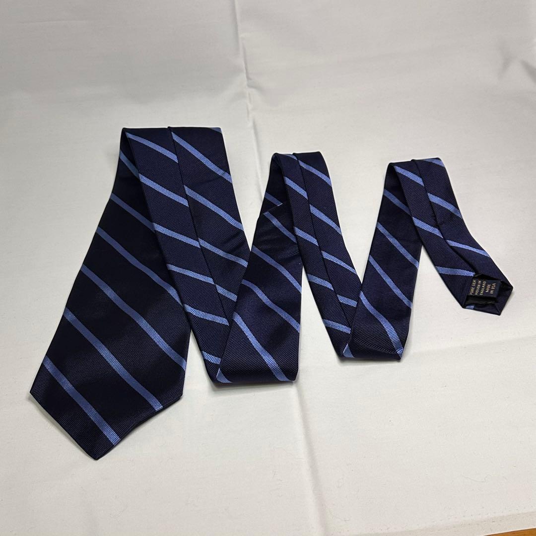 新品タグ付☆ブルックスブラザーズ☆ネクタイ☆ネイビー☆レジメンタル☆688