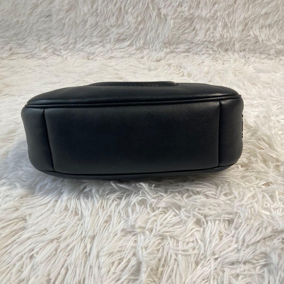 極美品　現行　コーチ　テリ ショルダー バッグ シグネチャー キルティング