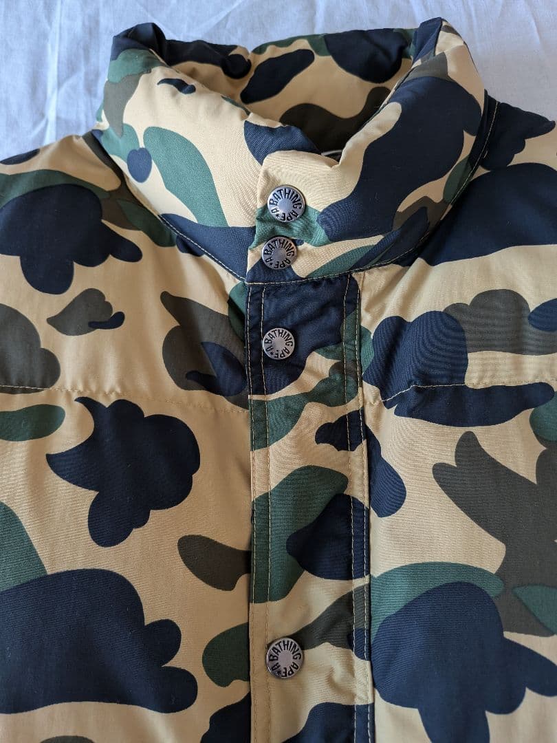A BATHING APE カモフラージュ ダウンベスト M